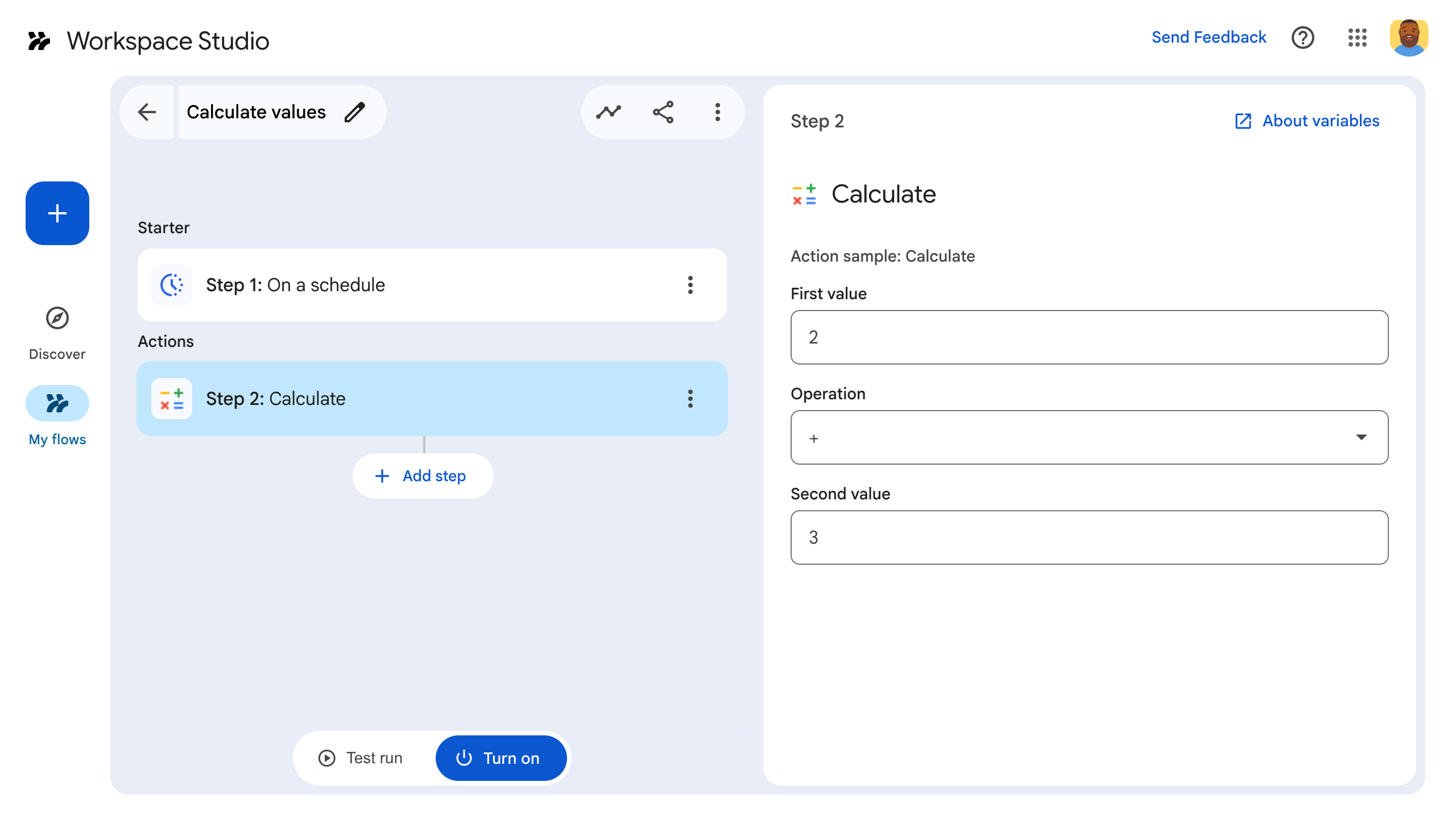 Un utilisateur configure l'étape de calculatrice dans un flux.