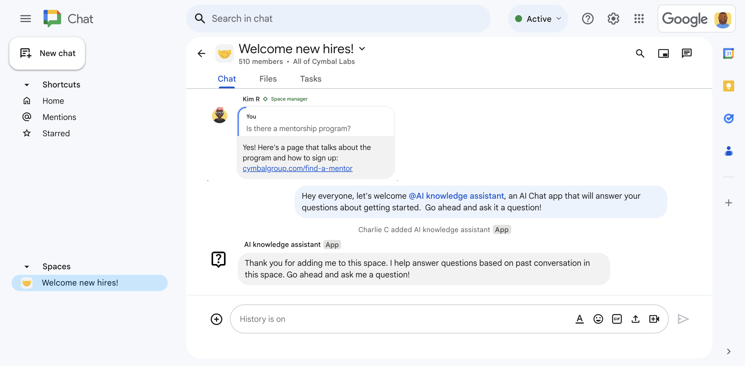 Si mencionas la app de asistente de conocimiento de IA, se agrega a un espacio.